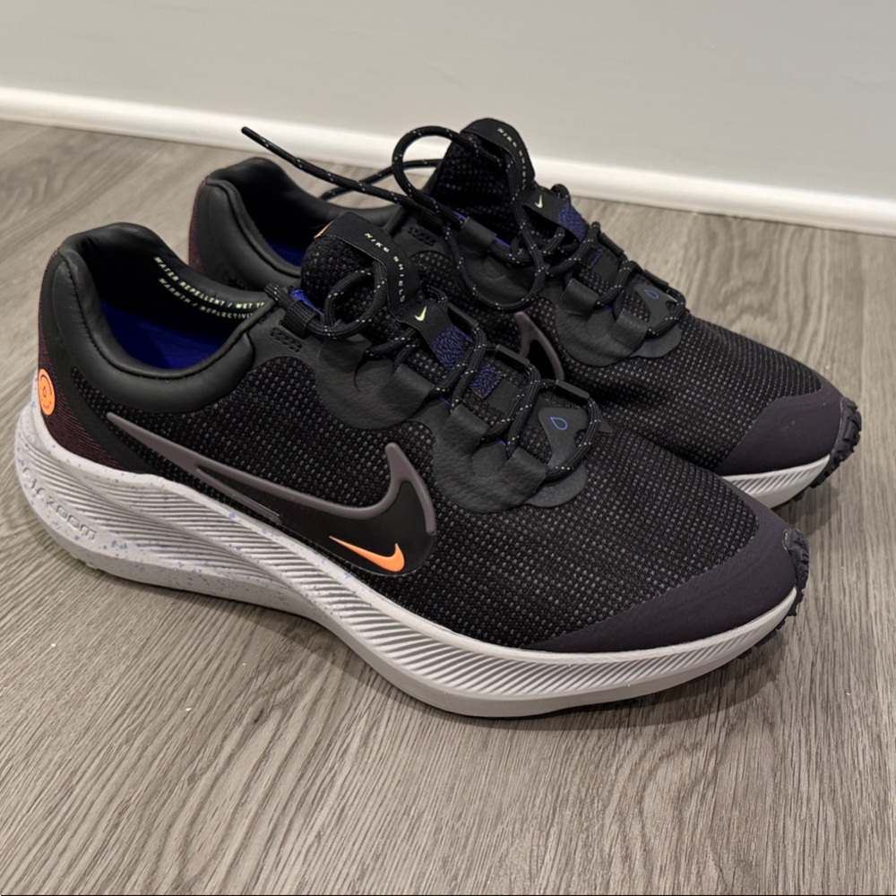Nike Air Zoom Winflo 8 Shield Womens Black Athletic Shoes with Orange Swoosh